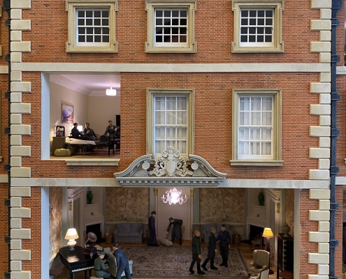 Rear cutaway rooms